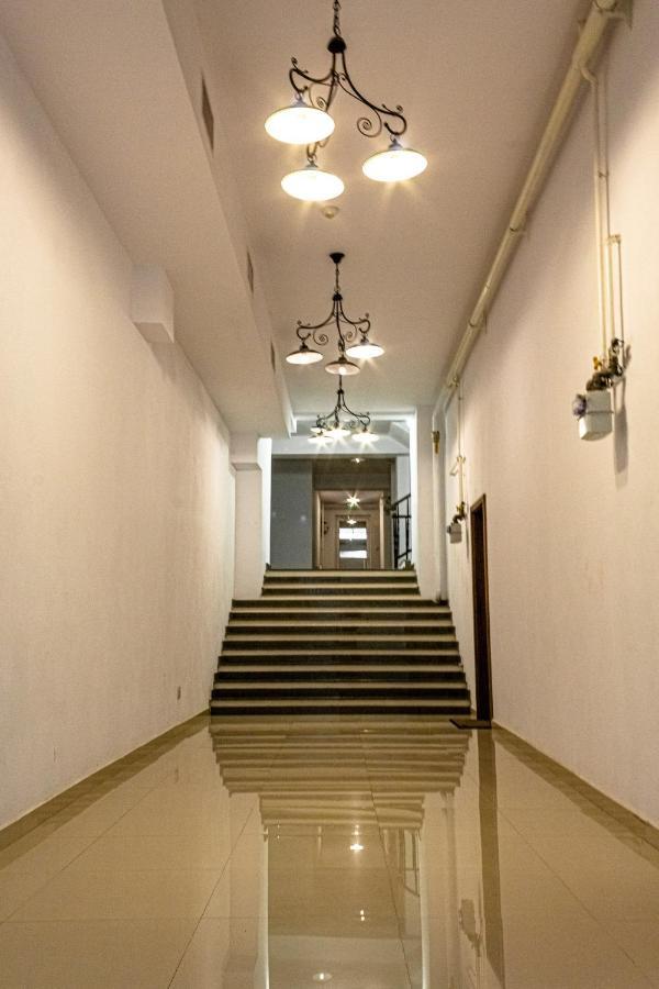Opera Apart Apartamento Braşov Exterior foto